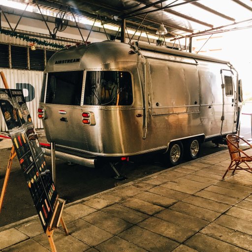 Airstream Cafe next to Breakfast Thieves