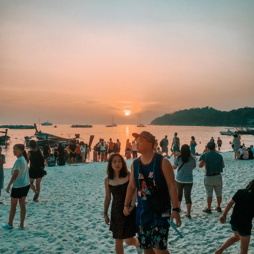 crowds of Koh Lipe